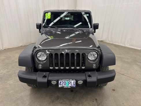 Used 2018 Jeep Wrangler Unlimited Sport w/ Connectivity Group image 2