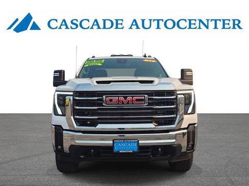 Certified 2024 GMC Sierra 3500 SLE w/ SLE Convenience Package AWD/4WD image 15