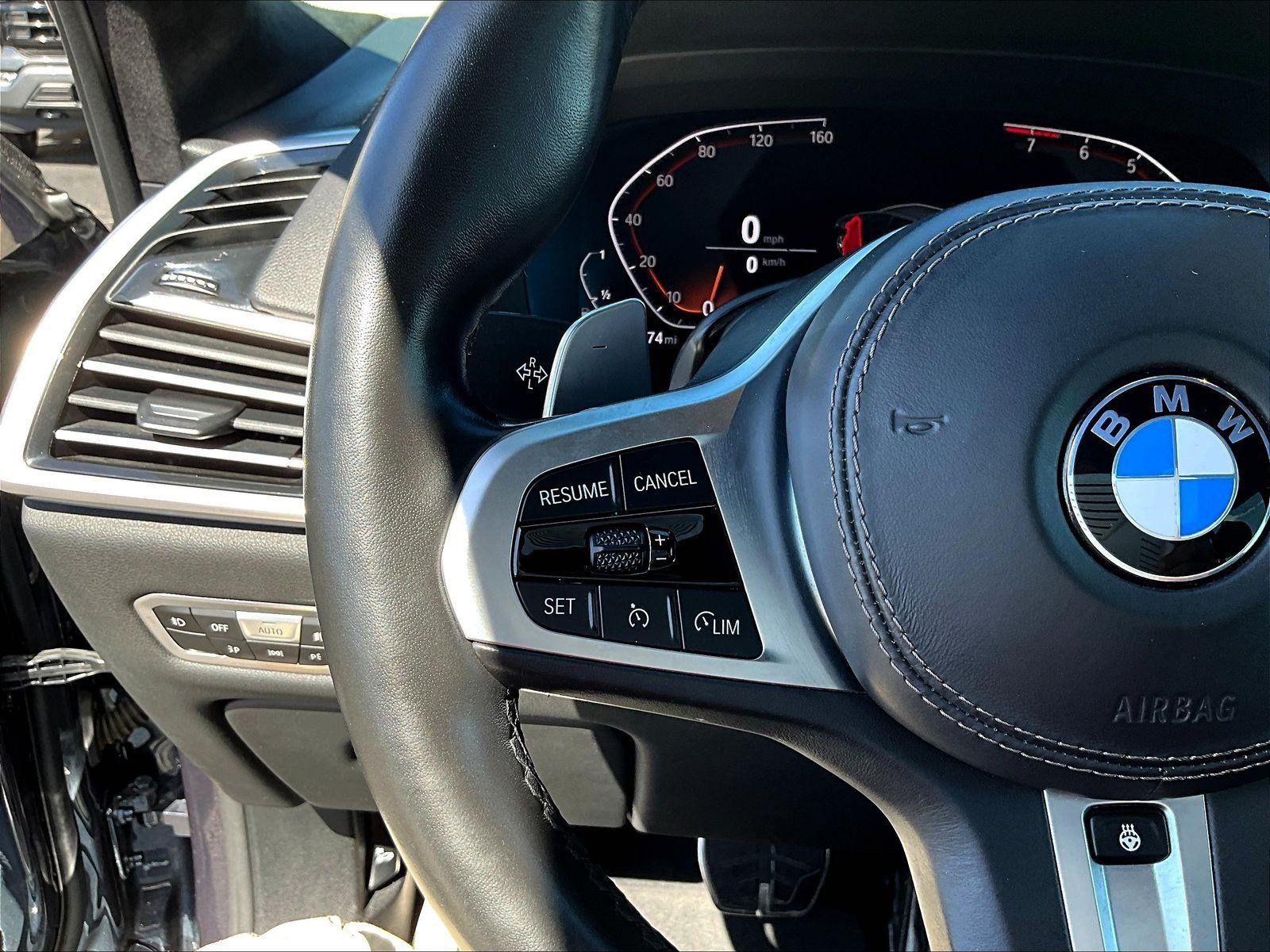 Used 2019 BMW X7 xDrive40i w/ Premium Package AWD/4WD image 11