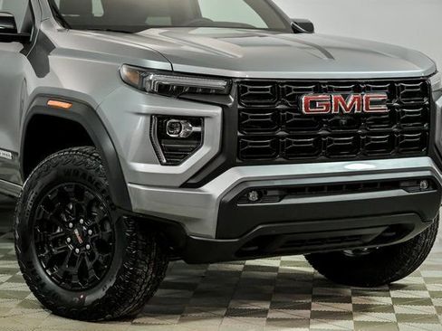 New 2026 GMC Canyon Elevation w/ Convenience Package image 2