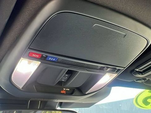 Certified 2025 Subaru Forester Premium AWD/4WD image 15
