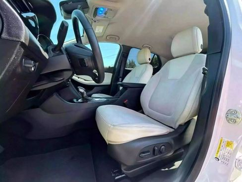 Used 2022 Buick Encore GX Select w/ Advanced Technology Package image 26