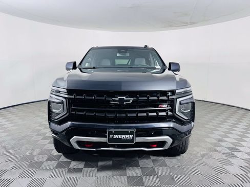 Used 2025 Chevrolet Tahoe Z71 AWD/4WD image 3