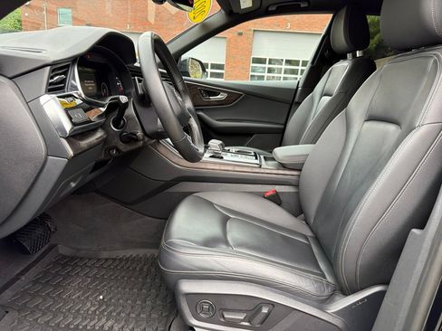 Used 2021 Audi Q8 Premium w/ Black Optic Package AWD/4WD image 16