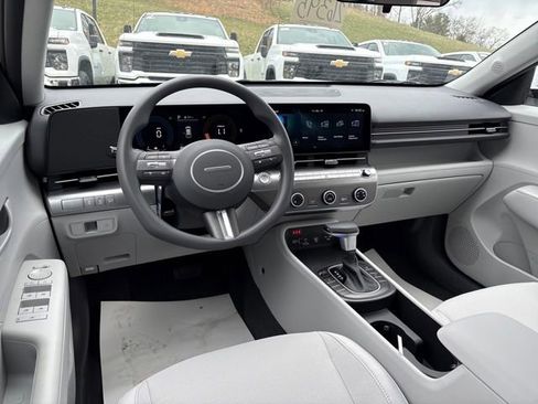 New 2026 Hyundai Kona SE AWD/4WD image 6