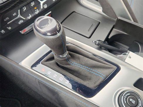 Used 2019 Chevrolet Corvette Z06 image 16