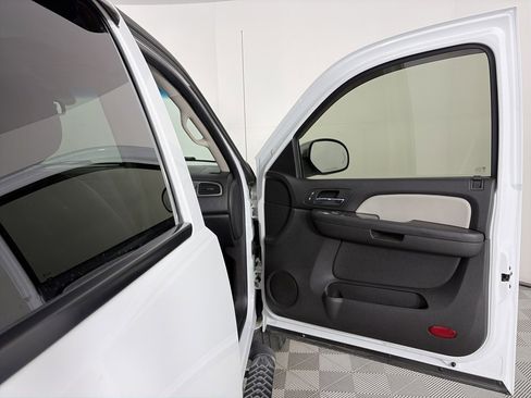 Used 2007 Chevrolet Avalanche LT w/ LT Preferred Equipment Group image 27