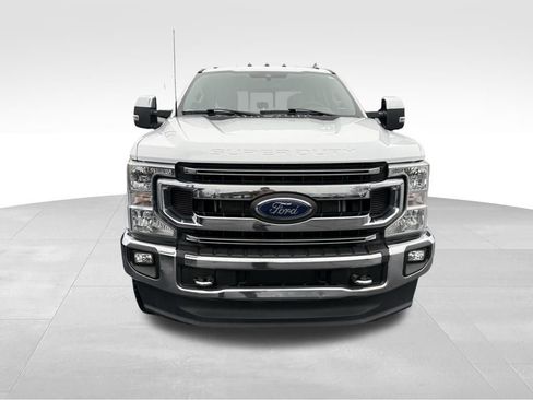 Used 2022 Ford F250 XLT w/ XLT Premium Package image 6