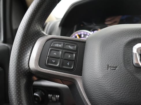 Used 2019 RAM 3500 Tradesman w/ Chrome Appearance Group AWD/4WD image 14