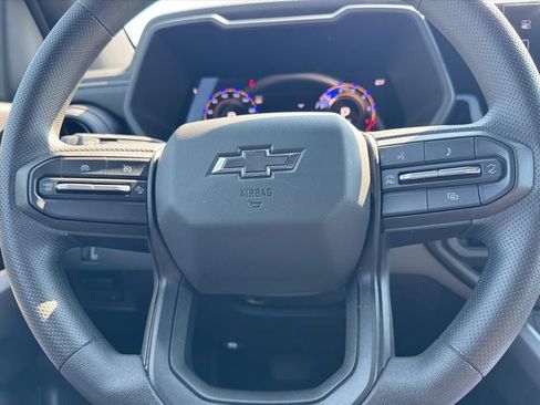 Used 2026 Chevrolet Colorado Trail Boss AWD/4WD image 15