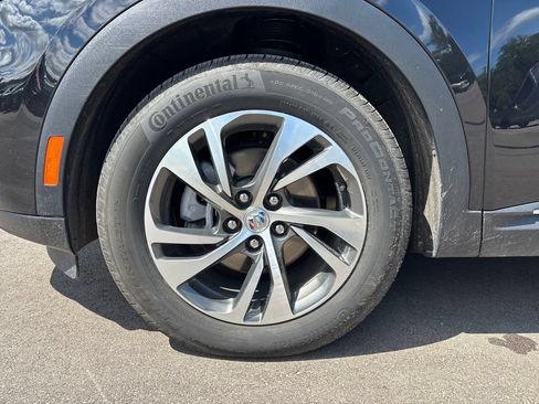 Used 2023 Buick Envision Essence AWD/4WD image 9