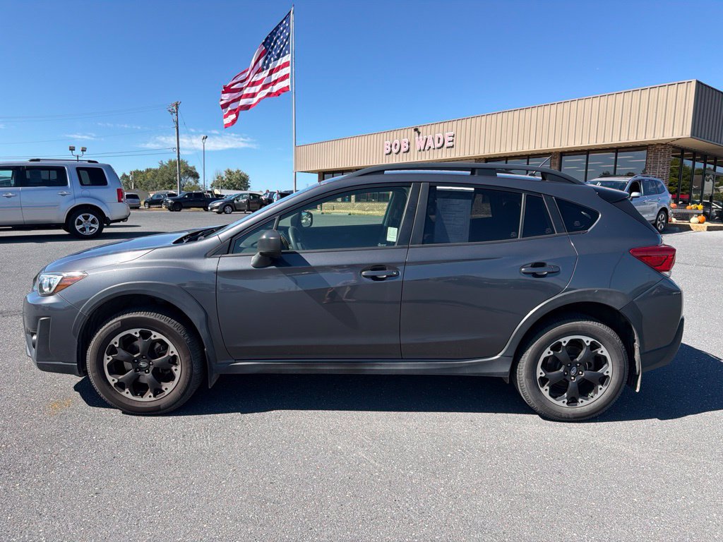 Used 2021 Subaru Crosstrek 2.0i AWD/4WD image 2