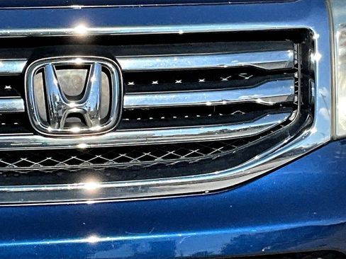 Used 2013 Honda Pilot Touring image 11