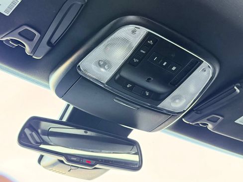 Used 2017 Dodge Charger R/T RWD image 54