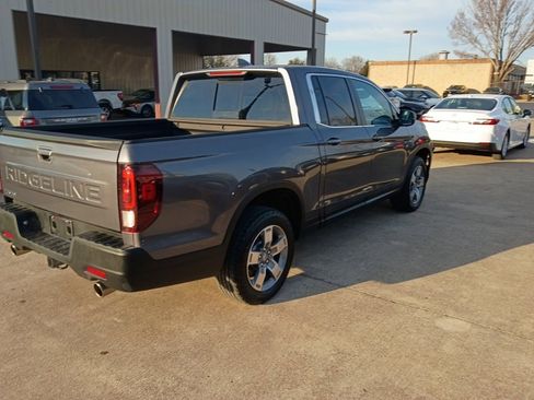 Used 2025 Honda Ridgeline RTL image 9