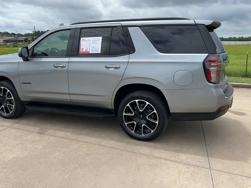Used 2024 Chevrolet Tahoe RST w/ Luxury Package AWD/4WD image 7