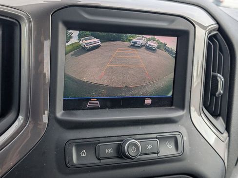 Used 2020 Chevrolet Silverado 1500 Custom Trail Boss w/ Custom Convenience Package image 11