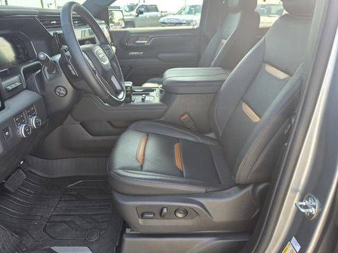 Certified 2026 GMC Sierra 1500 AT4 w/ AT4 Premium Package AWD/4WD image 13
