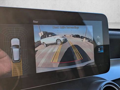 Certified 2022 Mercedes-Benz GLC 300 4MATIC image 13