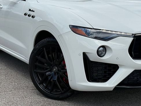 Certified 2023 Maserati Levante Modena AWD/4WD image 4