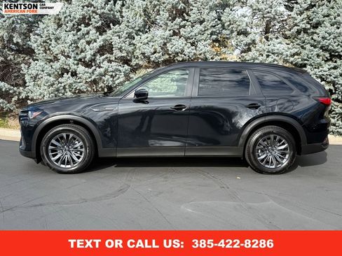 Used 2025 MAZDA CX-70 3.3 Turbo w/ Preferred Package image 4