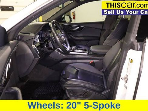 Used 2019 Audi Q8 Premium w/ Convenience Package AWD/4WD image 27