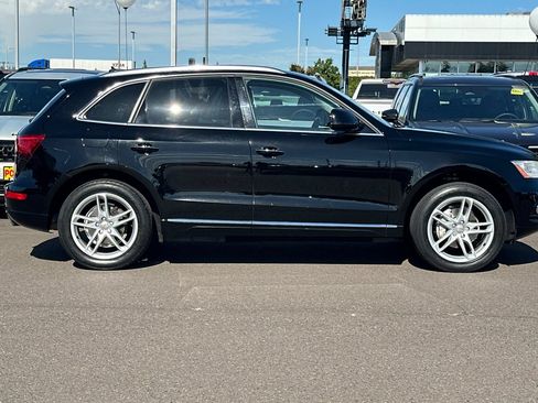 Used 2016 Audi Q5 2.0T Premium Plus w/ Technology Package AWD/4WD image 3