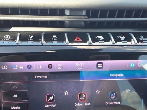 New 2025 Jeep Grand Cherokee L Summit image 39