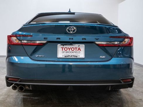 Certified 2025 Toyota Camry SE image 6