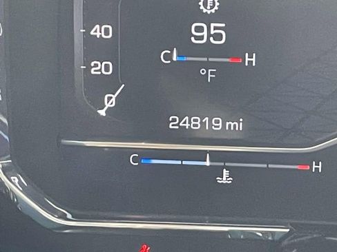 Certified 2025 GMC Sierra 2500 SLE w/ SLE Value Package; image 30