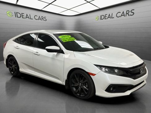 Used 2019 Honda Civic Sport image 3