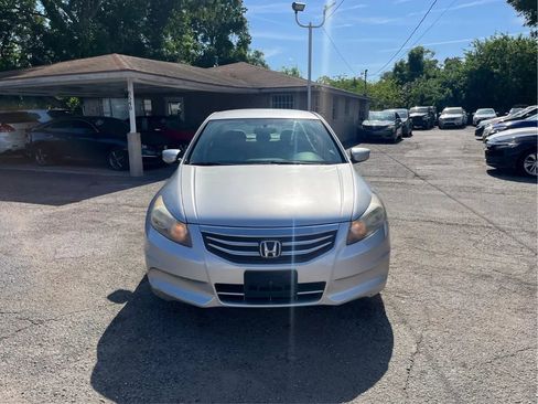 Used 2012 Honda Accord LX image 2