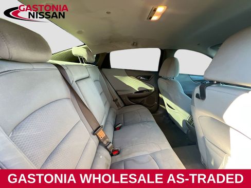 Used 2020 Chevrolet Malibu LT image 27