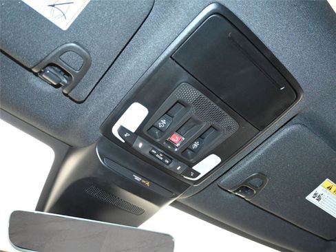 Certified 2025 Acura ADX A-Spec image 6