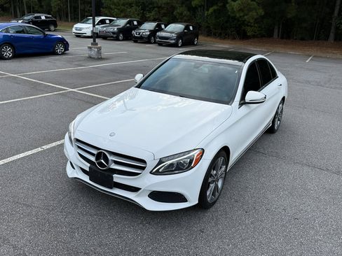 Used 2017 Mercedes-Benz C 300 Sedan image 33
