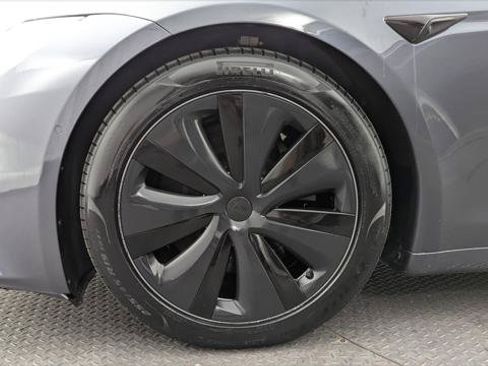 Used 2022 Tesla Model S AWD/4WD image 26