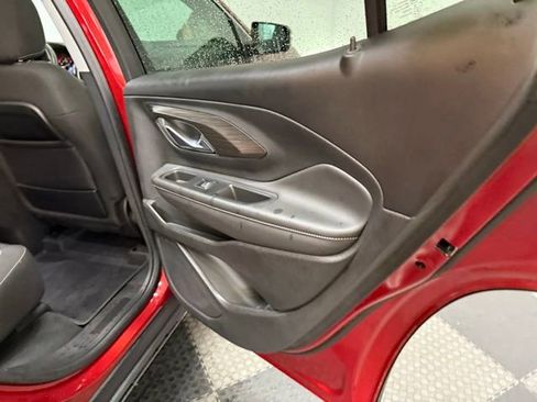 Certified 2023 GMC Terrain SLE w/ Driver Convenience Package image 39