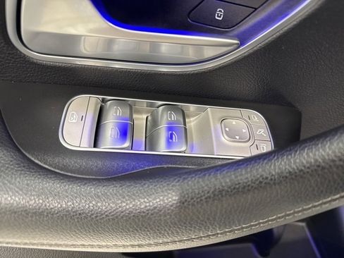 Used 2022 Mercedes-Benz GLE 350 4MATIC image 27