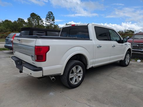 Used 2019 Ford F150 Platinum w/ Equipment Group 701A Luxury image 4
