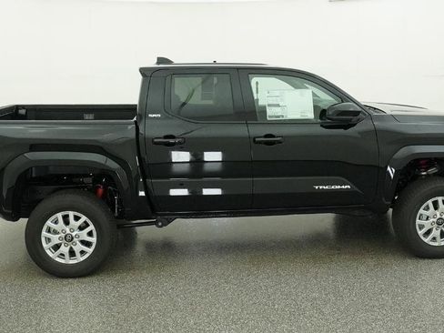 New 2026 Toyota Tacoma SR5 AWD/4WD image 45