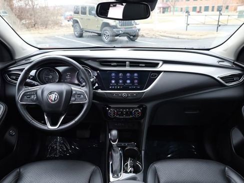 Used 2022 Buick Encore GX Essence w/ Experience Buick Package image 16