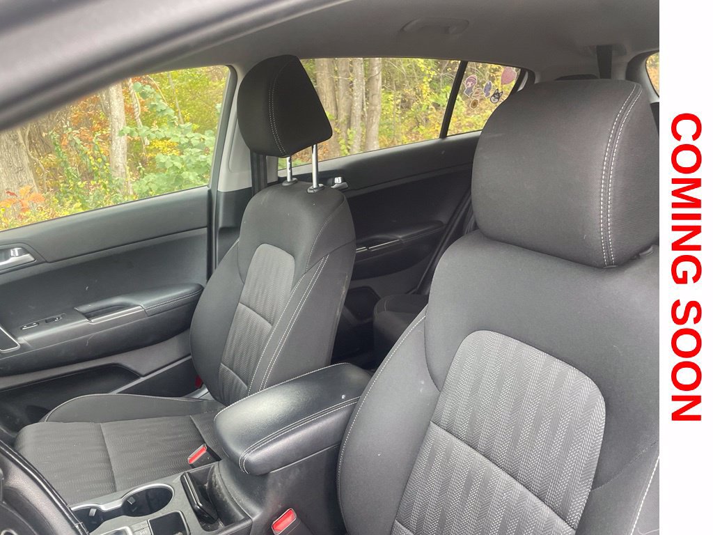 Used 2019 Kia Sportage LX AWD/4WD image 12