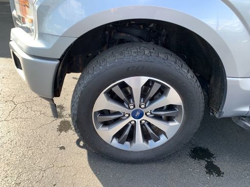 Used 2020 Ford F150 XL w/ Equipment Group 101A Mid AWD/4WD image 13