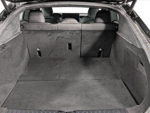 Used 2021 Tesla Model S Plaid image 17