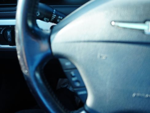 Used 2004 Ford Thunderbird image 14