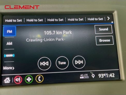 Used 2020 Chevrolet Equinox LT FWD image 18