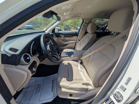 Used 2021 Mercedes-Benz GLC 300 image 25