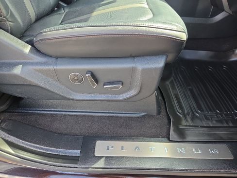 Used 2020 Ford F150 Platinum w/ Equipment Group 701A Luxury AWD/4WD image 41
