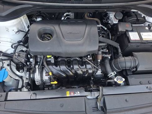 Used 2018 Hyundai Accent SE FWD image 28