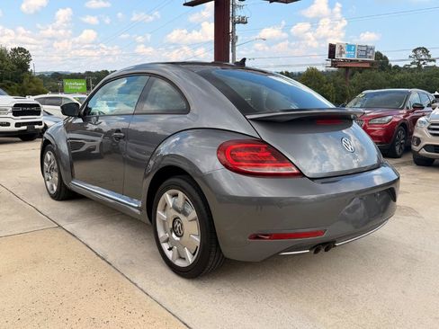 Used 2017 Volkswagen Beetle 1.8T FWD image 9